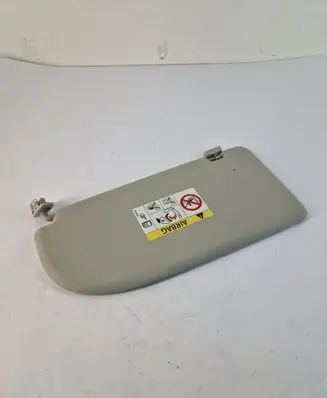 Sun visor