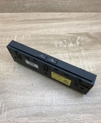 BMW 5 E60 E61 Parking (PDC) sensor switch 6985748 593501