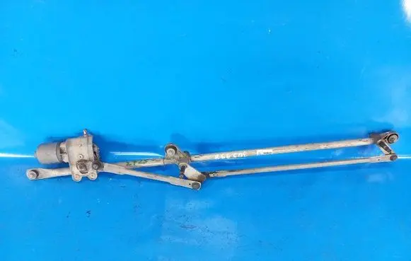 Chrysler 200 Front wiper blade arm 68003832AA