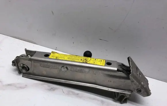 Audi A4 S4 B7 8E 8H Lift Jack 8E0011031D