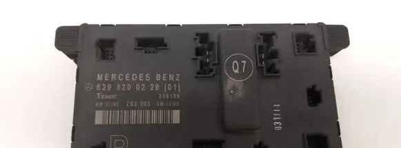 Mercedes-Benz Vito Viano W639 Door control unit/module 6398200226