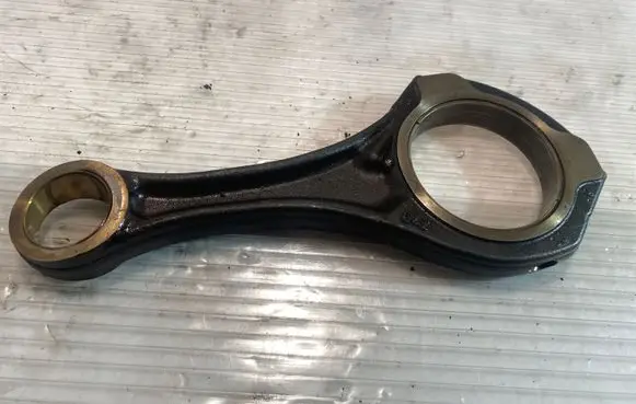 Mercedes-Benz E W211 Connecting rod/conrod 
