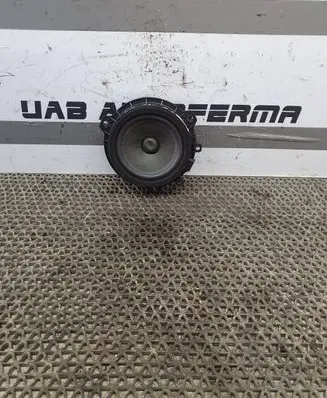 KIA Rio Front door speaker