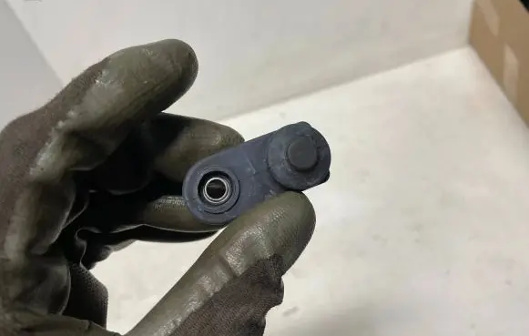 Hyundai i20 (PB PBT) Front door sensor coupe 955601J000