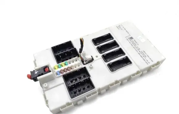 BMW 1 F20 F21 Central body control module 9352864 61.359352864-01