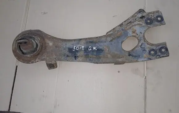 KIA Carens II Rear upper control arm/wishbone NOCODE