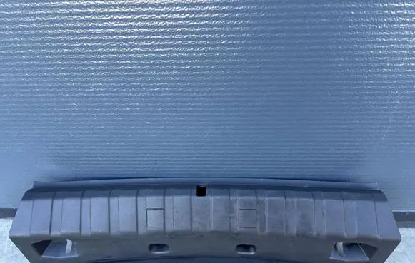 BMW 2 G42 Centre console side trim rear 9484203