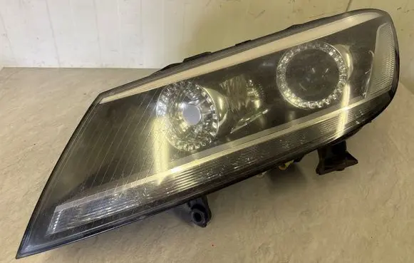 Volkswagen Phaeton Headlight/headlamp 3D1941043 S9940006 3D0941329A