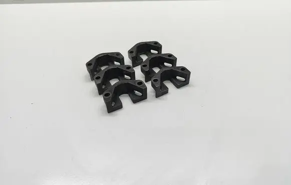 BMW 5 E60 E61 Fuel Injector clamp holder 