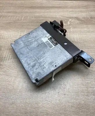 Toyota Avensis T250 Engine control unit/module ECU 8966105690
