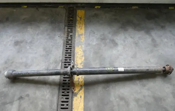 Audi A8 S8 D4 4H Middle center prop shaft 4H0521101A