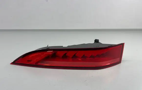 Jaguar F-Pace Rear/tail lights Hk8313405af Hk8313405