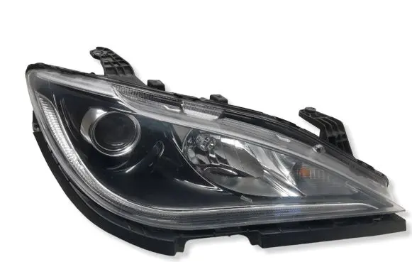 Chrysler Pacifica Headlight/headlamp 68228946AF 147000015300 10EEG150706