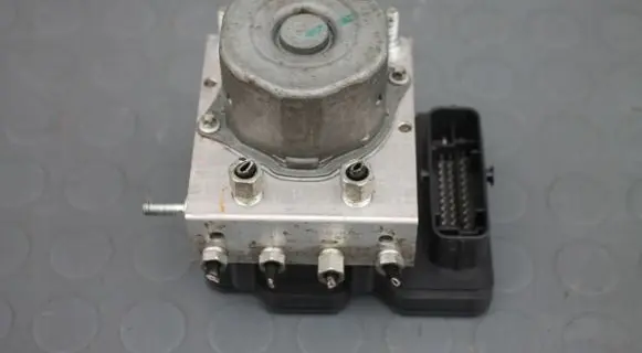 Nissan Qashqai ABS Pump 47660HV59E