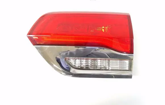 Jeep Grand Cherokee Tailgate rear/tail lights 68110046AC
