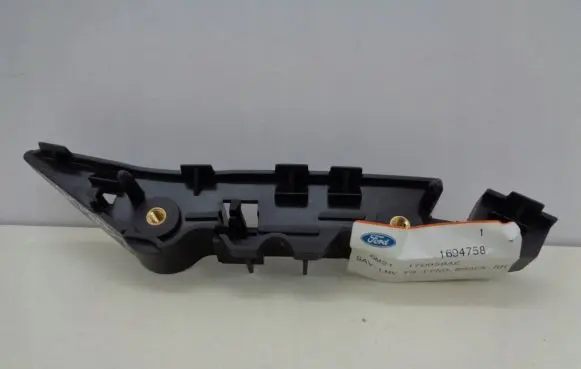 Ford S-MAX Front bumper mounting bracket 6M2117D958AE