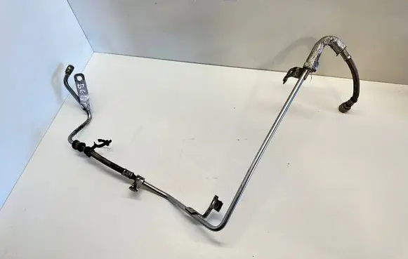 Audi A4 S4 B6 8E 8H Turbo turbocharger oiling pipe/hose