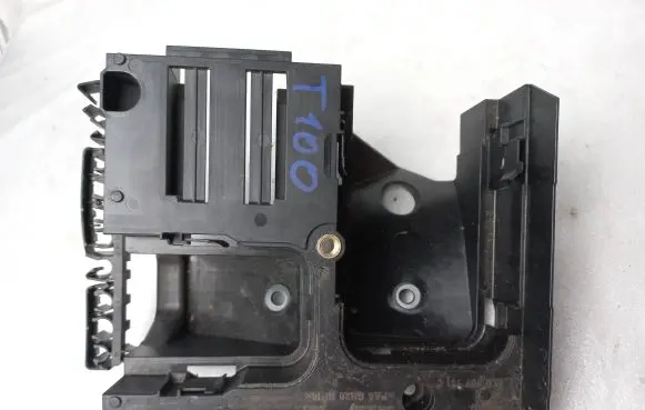Volkswagen Caddy Fuse module 1KO907361C
