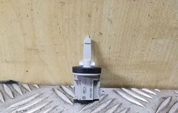 Interior temperature sensor