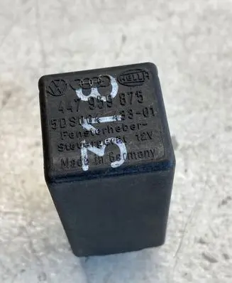 Audi A6 S6 C5 4B Other relay 447959875