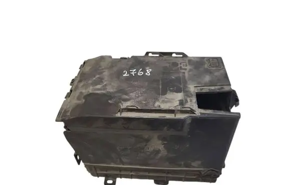 Battery box tray