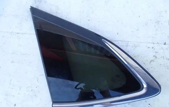Hyundai Tucson TL Rear side window 87810D3100