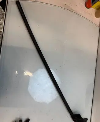 Front door rubber seal