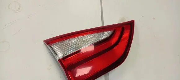 Toyota Sienna XL30 III Tailgate rear/tail lights
