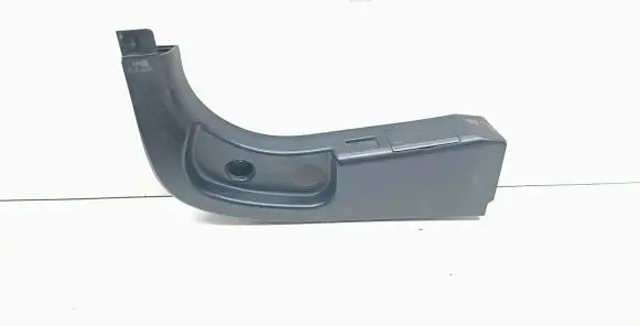Foot area side trim