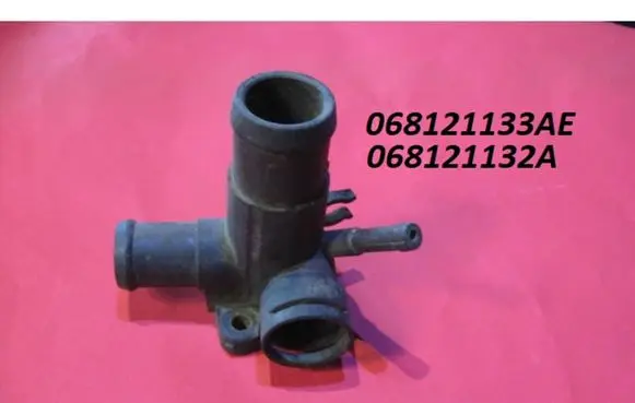 Seat Cordoba (6K) Engine coolant pipe/hose 068121133AE 068121132A