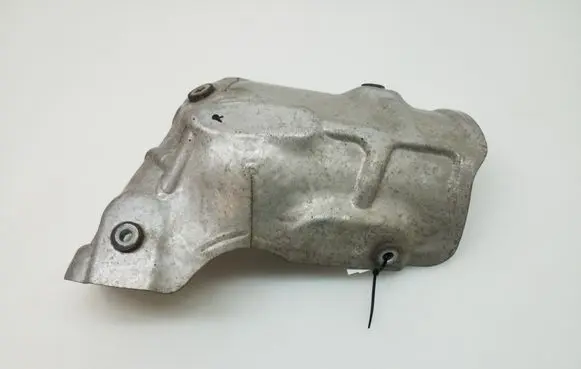 Toyota Avensis T270 Other engine bay part 255860R020