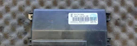 Jaguar S-Type Door control unit/module 2W4F13C791BE