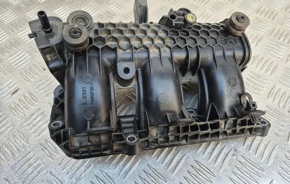 Peugeot 308 Intake manifold 9802101480
