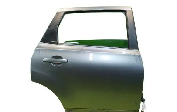 Nissan Qashqai+2 Rear door PRAWE