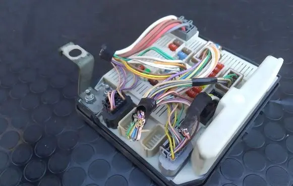 Renault Scenic II - Grand scenic II BSM Control unit 8200481866
