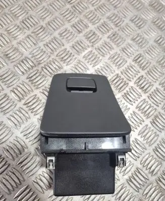 Volvo XC90 Glove box 31366376