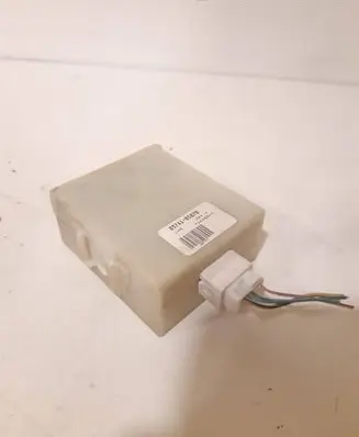 Toyota Avensis T250 Door central lock control unit/module 8974105070