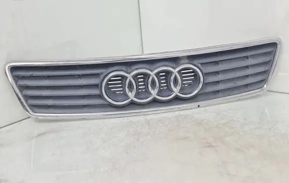 Audi A6 S6 C5 4B Front grill 4B0853651A