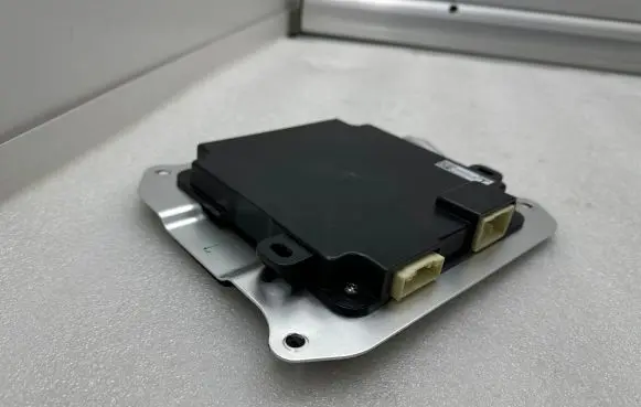 Tesla Model X Door control unit/module 103722201F PG3231820000280 104141900B