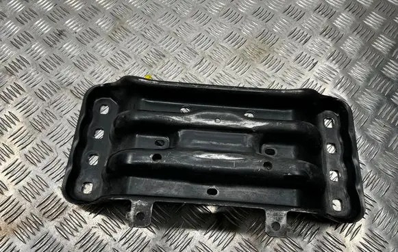 Mercedes-Benz GLC X253 C253 Gearbox mounting bracket A2052422201 Z05Q01 Z05Q012416