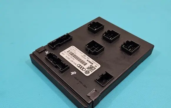 Audi A4 S4 B8 8K Central body control module 8K0907063N IMPRK1481062