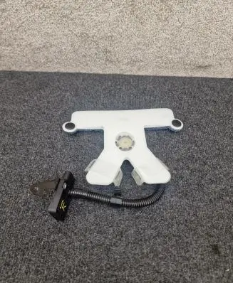 Mercedes-Benz GLC X253 C253 Seat pressure sensor A2138700010