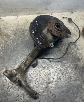 Audi A4 S4 B6 8E 8H Front wheel hub