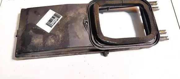 Audi A4 S4 B5 8D Fuse box cover 8d0819641a 8d0819441d