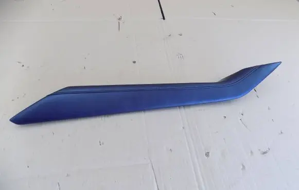Mazda CX-30 Centre console side trim front DFR564924