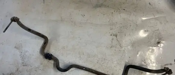 Front anti-roll bar/sway bar