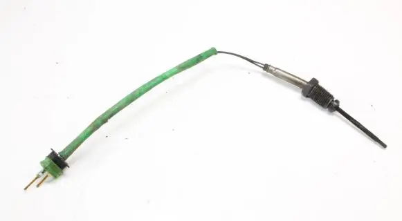 Jaguar E-Pace Oil temperature sensor GJ3212B591BB