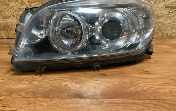 Toyota RAV 4 (XA30) Headlight/headlamp 0821211K5