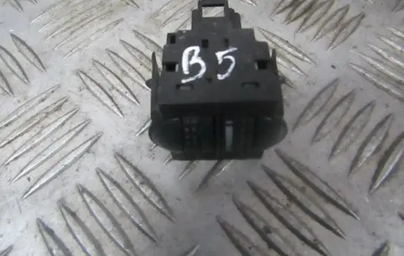 Volkswagen PASSAT B5 Headlight level height control switch 3b0941333c