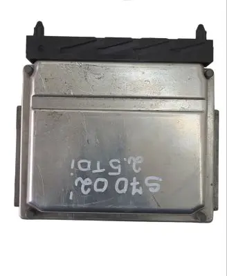 Volvo S70 V70 V70 XC Engine control unit/module 0281001776 28SA4018 1112